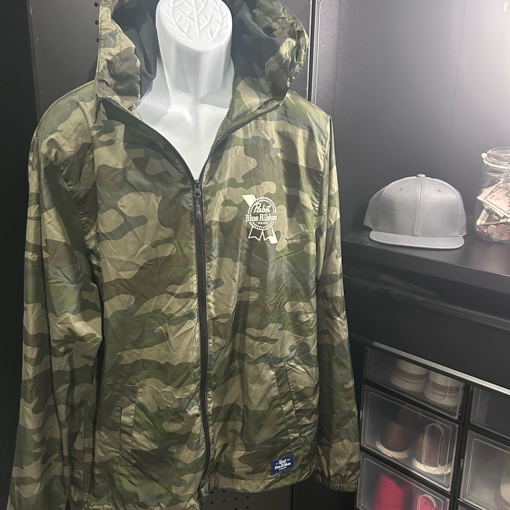 Pabst - PBR - Large - Camouflage Lightweight Jacket (EUC) (Beer)